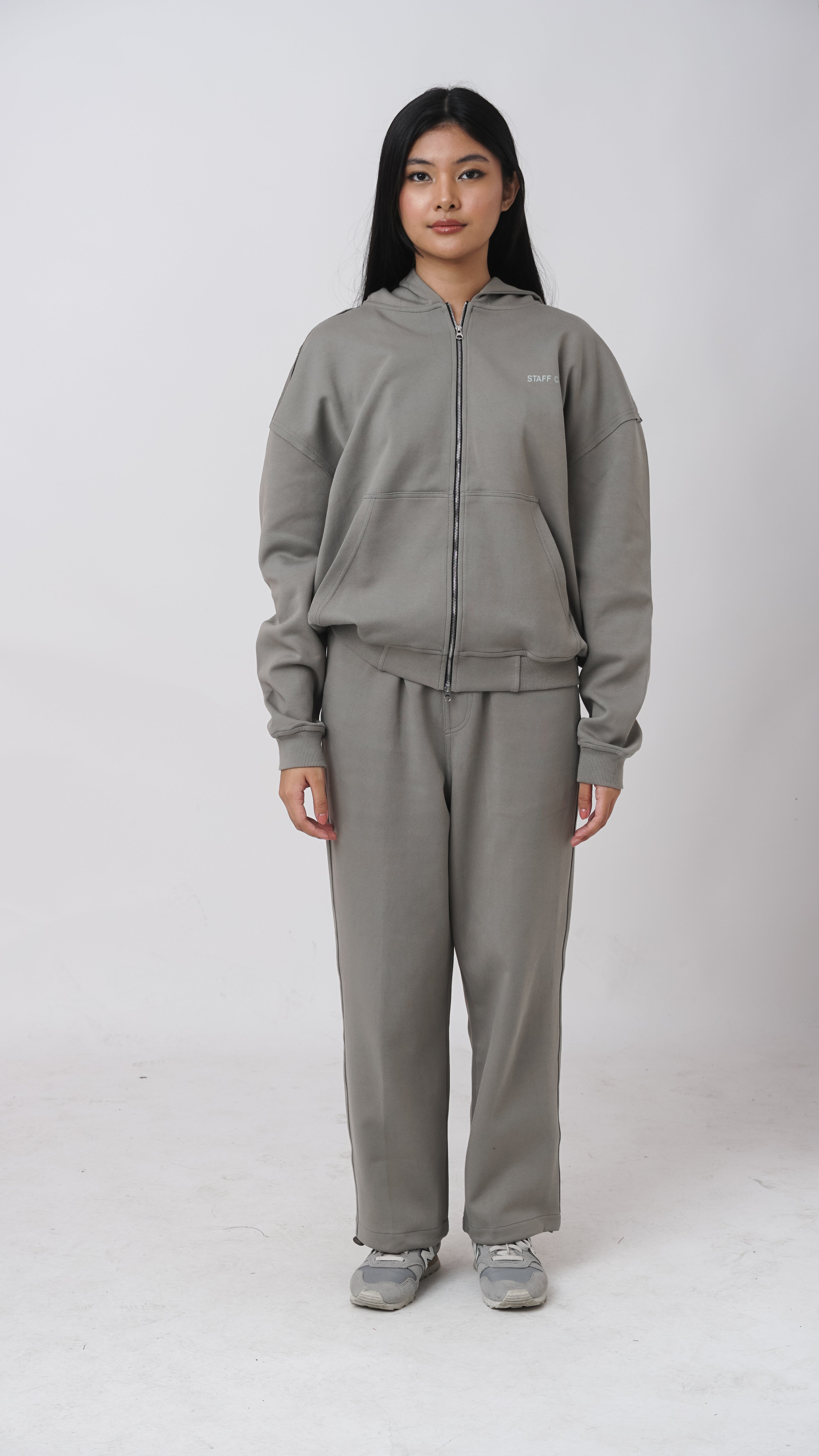 オン　On Hoodie グレー S Staff Hoodie Green Grey | staffco