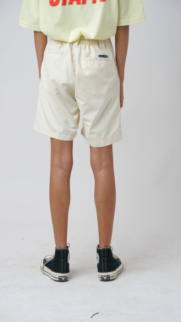 Form Shorts Offwhite