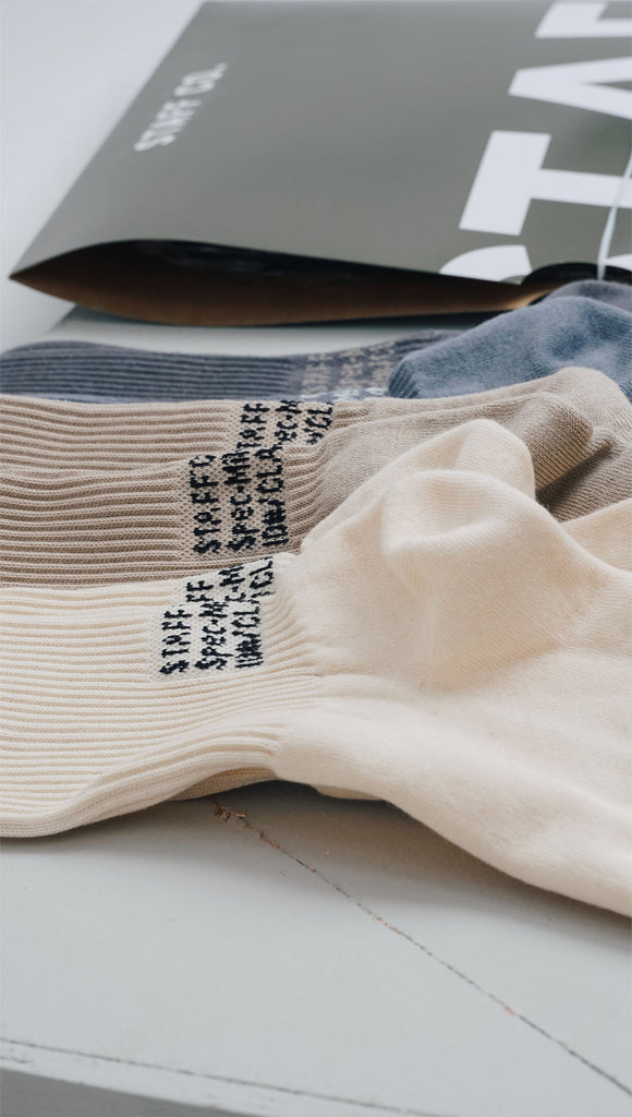 Staff S5 Prototype socks White